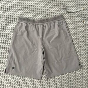 NWT Men’s 9” Fabletics Gray shorts with phone pocket